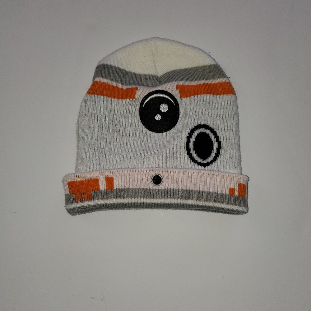 BB-8 beanie
